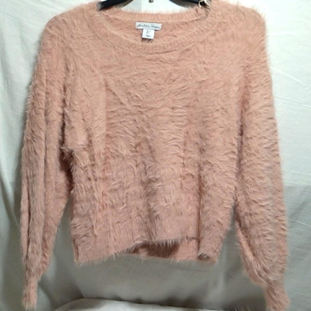 (X7) London Kaye Eyelash Fabric Sweater Sz.S